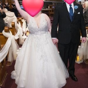 Local European White Wedding Dress